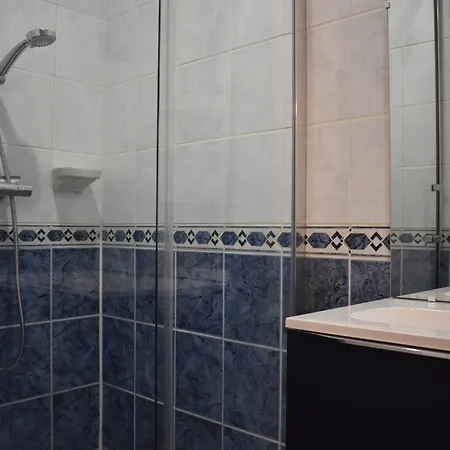 Grand 7 Pers En Centre-ville De Font-romeu Avec Vue Sur Les Pyrenees - Fr-1-580-116 Διαμέρισμα *